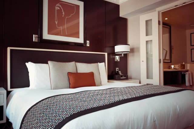 Ile kosztuje nocleg w hotelu? Ceny, które zaskoczą i pomogą w planowaniu Ile kosztuje nocleg w hotelu? Ceny, które zaskoczą i pomogą w planowaniu