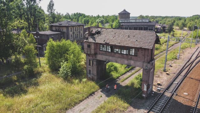 Skansen Pyskowice: odkryj fascynującą historię kolejnictwa i eksponaty Skansen Pyskowice: odkryj fascynującą historię kolejnictwa i eksponaty