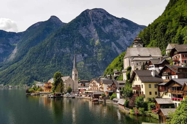 Najpiękniejsze miejsca w Alpach Austriackich, które musisz zobaczyć Najpiękniejsze miejsca w Alpach Austriackich, które musisz zobaczyć