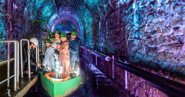 Skansen górniczy Królowa Luiza: Historia, atrakcje i informacje dla odwiedzających Skansen górniczy Królowa Luiza: Historia, atrakcje i informacje dla odwiedzających
